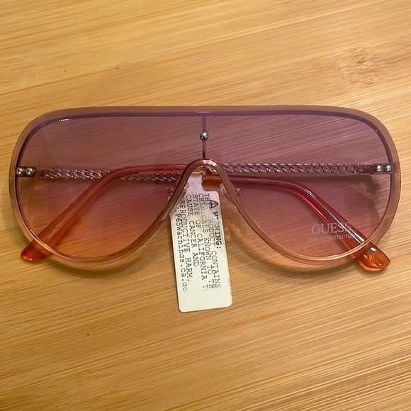 Brand New Guess Gradient Ombré Shield Aviator Sunglasses 100% UV Protection - Picture 3 of 15